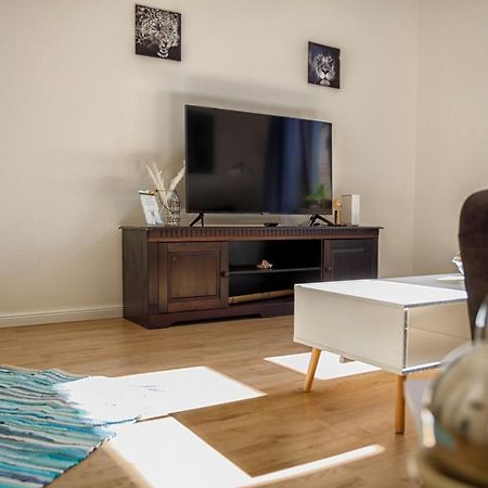 Blue Chili 18 Zentrales City-Apartment Am Hasselbachplatz, 4 Personen มัคเดอบวร์ก ภายนอก รูปภาพ